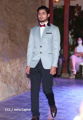 Granada exhibe lo mejor de la creatividad en el diseño, arte y la moda