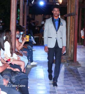 Granada exhibe lo mejor de la creatividad en el diseño, arte y la moda