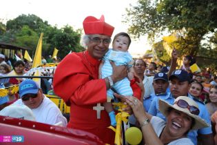 Cardenal Brenes visita Ticuantepe