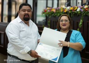 Juramentación de diputados nacionales y departamentales para el periodo 2022-2026