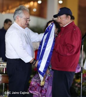 Juramentación del Pueblo Presidente