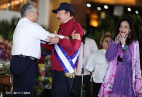 Juramentación del Pueblo Presidente