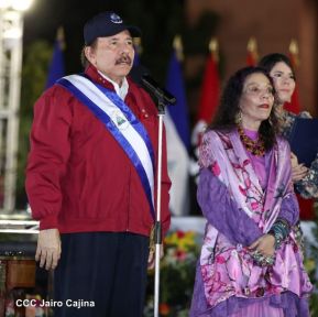 Juramentación del Pueblo Presidente