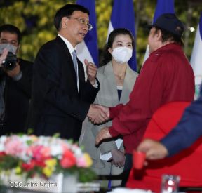 Juramentación del Pueblo Presidente