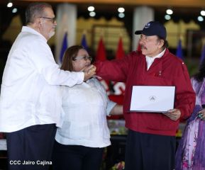 Juramentación del Pueblo Presidente