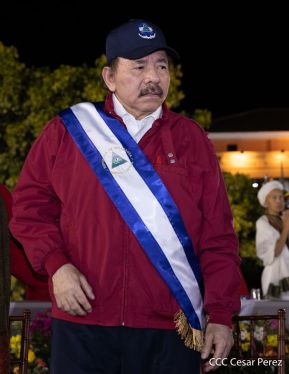 Juramentación del Pueblo Presidente