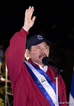 Juramentación del Pueblo Presidente