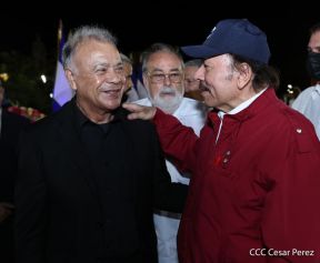 Juramentación del Pueblo Presidente