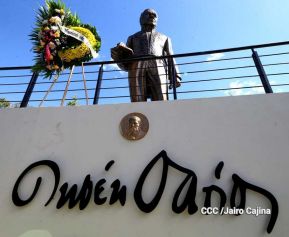Nicaragua conmemoró el 106 aniversario del tránsito a la inmortalidad de Rubén Darío