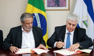 Nicaragua firma convenio para desarrollo de Hidroeléctrica Tumarín