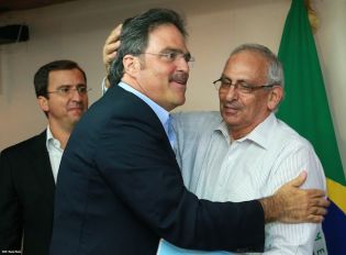 Nicaragua firma convenio para desarrollo de Hidroeléctrica Tumarín