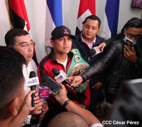 Román "Chocolatito" González:  "Este título no es solo mío, también es de ustedes”