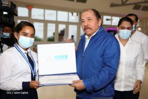 Conmemoración del 42 aniversario de la Gran Cruzada Nacional de Alfabetización