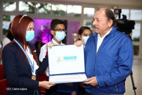 Conmemoración del 42 aniversario de la Gran Cruzada Nacional de Alfabetización