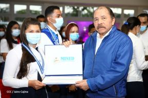 Conmemoración del 42 aniversario de la Gran Cruzada Nacional de Alfabetización
