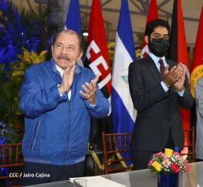 Conmemoración del 42 aniversario de la Gran Cruzada Nacional de Alfabetización