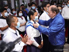 Conmemoración del 42 aniversario de la Gran Cruzada Nacional de Alfabetización