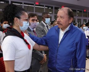 Conmemoración del 42 aniversario de la Gran Cruzada Nacional de Alfabetización