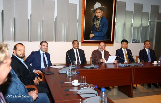 Presidente Daniel Ortega en encuentro con delegación de empresa estatal PowerChina