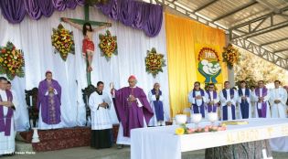 Cardenal Brenes preside conmemoración del 24 aniversario de la partida de Fray Odorico D'Andrea