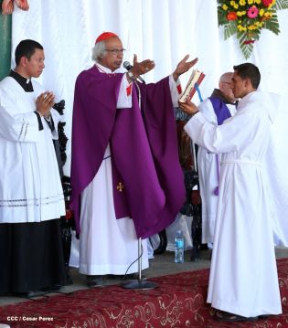 Cardenal Brenes preside conmemoración del 24 aniversario de la partida de Fray Odorico D'Andrea