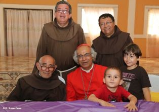 Cardenal Brenes preside conmemoración del 24 aniversario de la partida de Fray Odorico D'Andrea