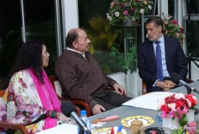 El Comandante Daniel Ortega y la Compañera Rosario Murillo en reunión con el Canciller de Venezuela  
