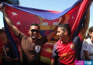 Miles de jóvenes se dieron cita en Estadio Virtual