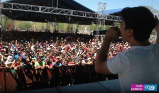 Miles de jóvenes se dieron cita en Estadio Virtual