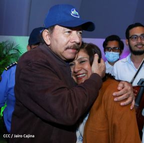 Conmemoración del Día de la Dignidad Nacional