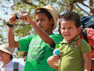 Cardenal Brenes y fieles católicos realizan cuarta peregrinación hacia el Santuario de Nuestro Señor de Esquipulas en La Conquista