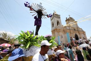 Cardenal Brenes y fieles católicos realizan cuarta peregrinación hacia el Santuario de Nuestro Señor de Esquipulas en La Conquista
