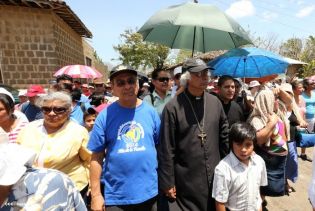 Cardenal Brenes y fieles católicos realizan cuarta peregrinación hacia el Santuario de Nuestro Señor de Esquipulas en La Conquista