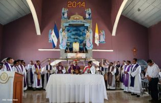 Cardenal Brenes y fieles católicos realizan cuarta peregrinación hacia el Santuario de Nuestro Señor de Esquipulas en La Conquista