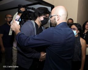 Homenaje póstumo al periodista Carlos Salgado