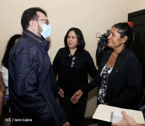 Homenaje póstumo al periodista Carlos Salgado