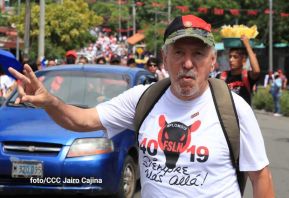 Caminata en homenaje a los héroes y mártires del Repliegue Táctico