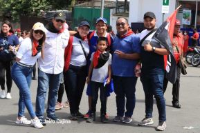 Caminata en homenaje a los héroes y mártires del Repliegue Táctico