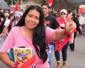 Caminata en homenaje a los héroes y mártires del Repliegue Táctico