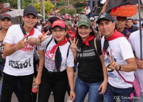 Caminata en homenaje a los héroes y mártires del Repliegue Táctico