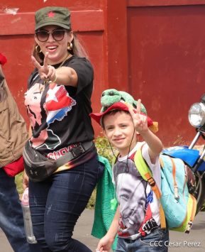 Caminata en homenaje a los héroes y mártires del Repliegue Táctico