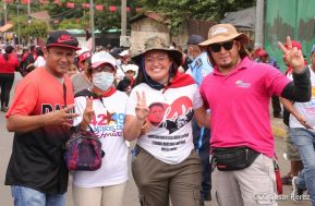 Caminata en homenaje a los héroes y mártires del Repliegue Táctico