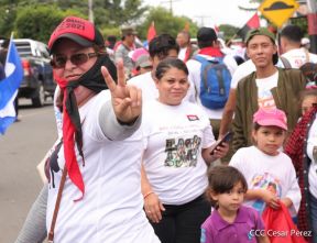 Caminata en homenaje a los héroes y mártires del Repliegue Táctico