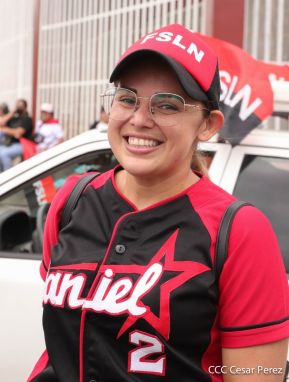 Caminata en homenaje a los héroes y mártires del Repliegue Táctico