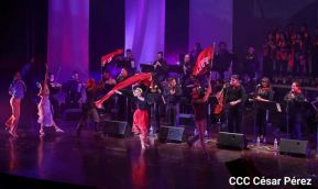 Concierto "Cantos a la Revolución" desde el Teatro Nacional Rubén Darío