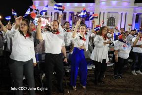 Presidente Daniel Ortega y Compañera Rosario presiden acto del 43/19 de la Revolución Sandinista