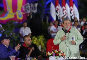 Presidente Daniel Ortega y Compañera Rosario presiden acto del 43/19 de la Revolución Sandinista