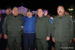Presidente Daniel Ortega y Compañera Rosario presiden acto del 43/19 de la Revolución Sandinista