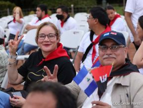 Presidente Daniel Ortega y Compañera Rosario presiden acto del 43/19 de la Revolución Sandinista