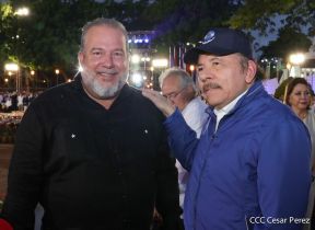 Presidente Daniel Ortega y Compañera Rosario presiden acto del 43/19 de la Revolución Sandinista